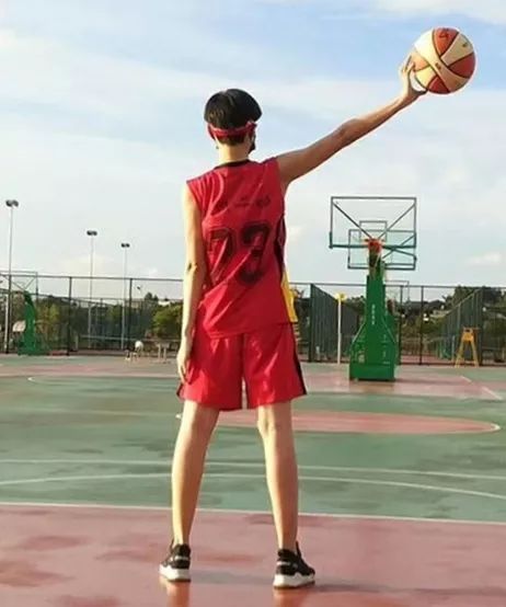 舞蹈图片基本功造型_生活技能舞蹈图片_舞蹈图片技能生活图片大全